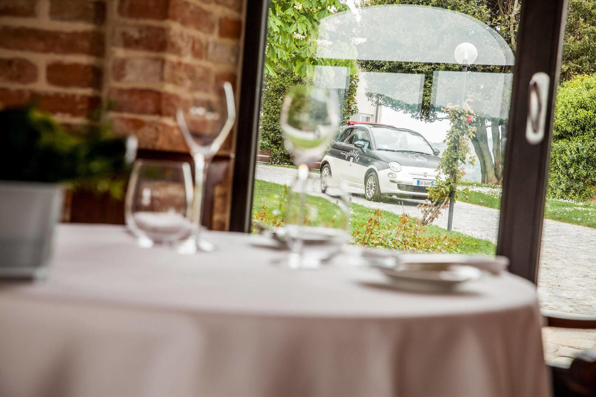 Locanda Del Pilone Alba  Exterior photo